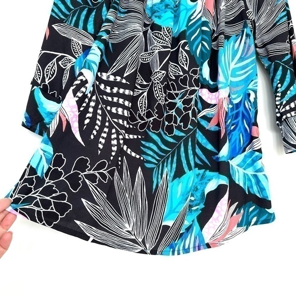 Venus top, raglan with 3/4 length bell sleeves, elasticized neckline, tropical - Picture 4 of 12